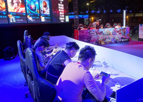 flameZ模拟手写签名 效果不如人意